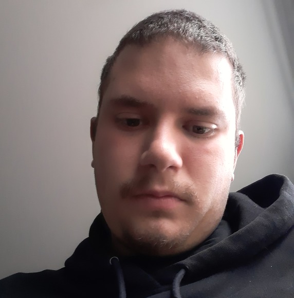 Profile Picture of Richie Balsamo (@richiebalsamo5) on Poshmark