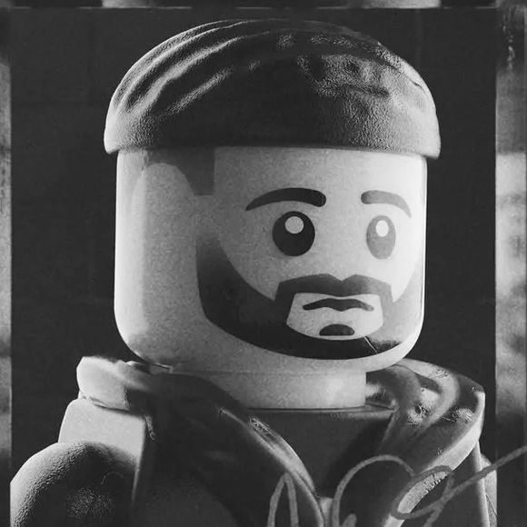 Profile Picture of James Dotson jr (@babyxpradaz) on Poshmark