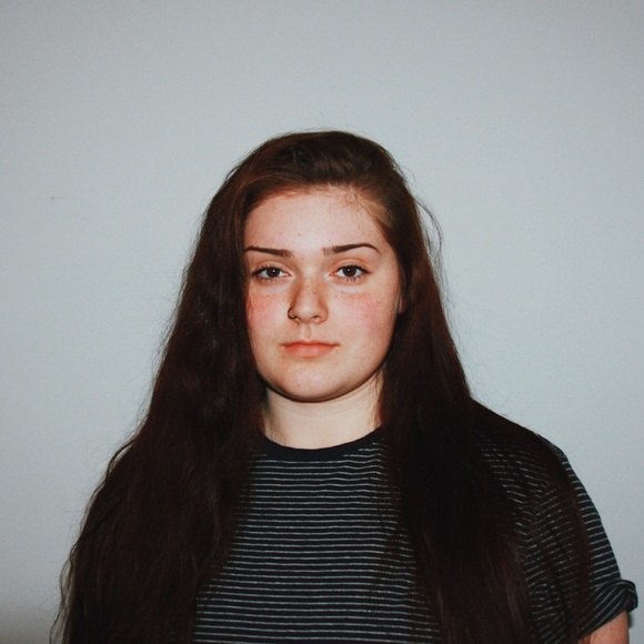 Profile Picture of Alex Joyce (@alxjoyce) on Poshmark