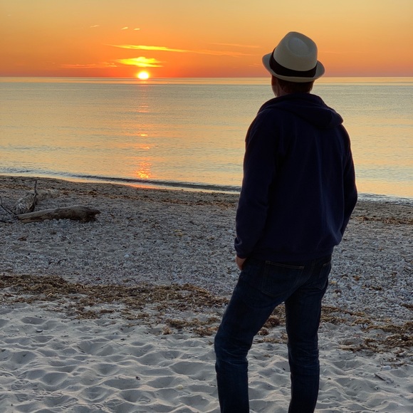 Profile Picture of Richard Ferrante (@richinwhb) on Poshmark