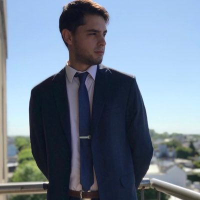 Profile Picture of Leo Denis (@LeeeoDenis) on Twitter