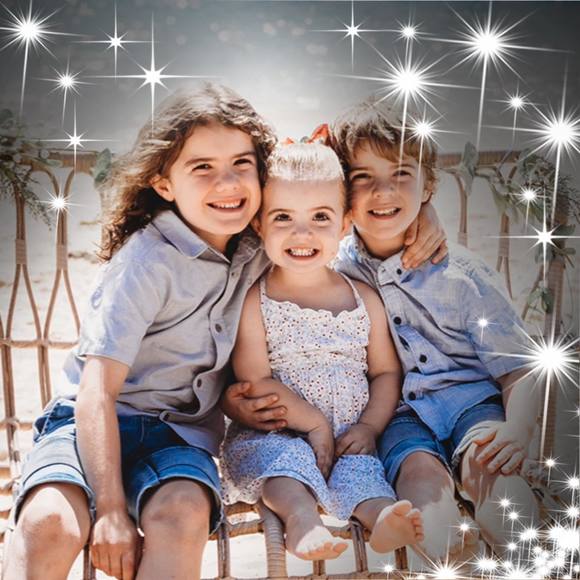 Profile Picture of Olivia Scully (@liva84) on Poshmark