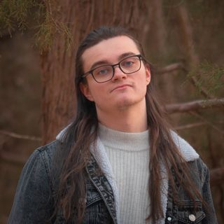 Profile Picture of Grant Mathews (@plushydrd) on Instagram