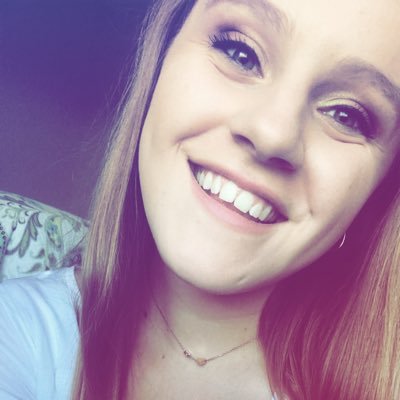 Profile Picture of Amanda🥀 (@AmandaNevrFails) on Twitter