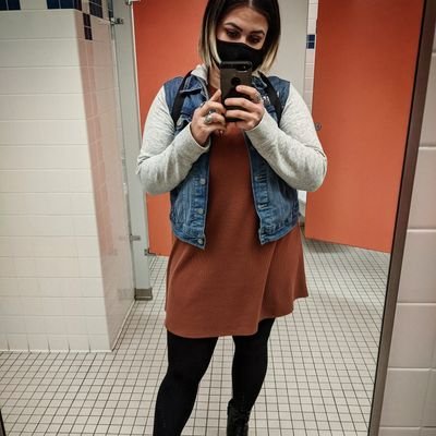 Profile Picture of Meredith Randall (@Meredit97126934) on Twitter