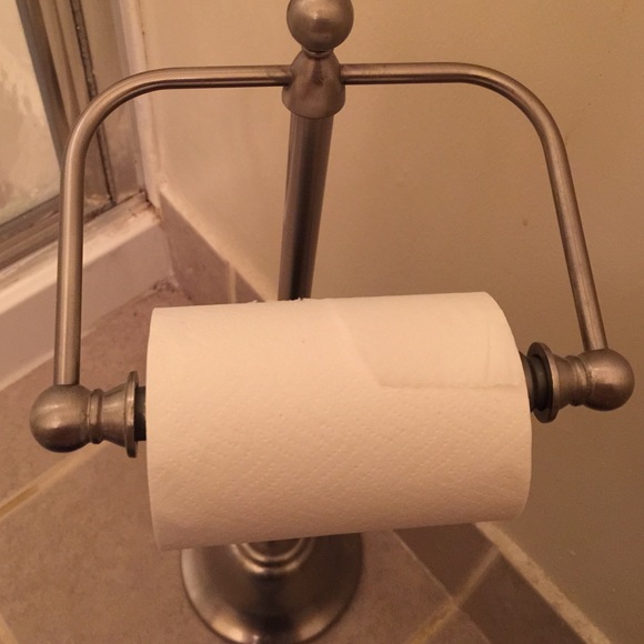 Profile Picture of Joe Kelly (@shoelessjoe5132) on Poshmark