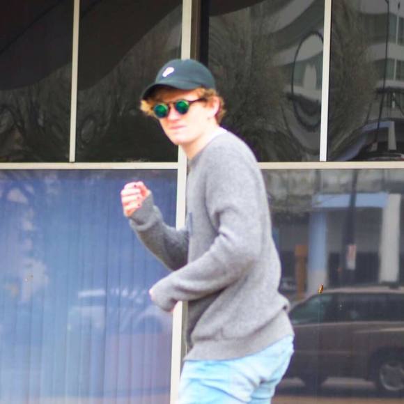 Profile Picture of Colin Rushton (@crushton5) on Poshmark