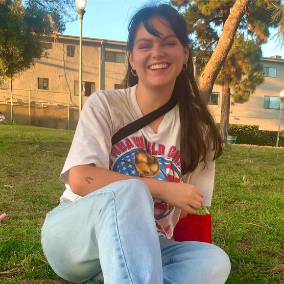 Profile Picture of Martha ruby Clark (@martharubyclark) on Poshmark