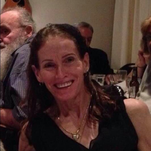 Profile Picture of Amy Haimovitz (@amyhaimovitz) on Poshmark