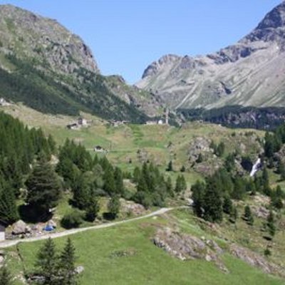 Profile Picture of Bianca Rosso (@excrudelia) on Twitter