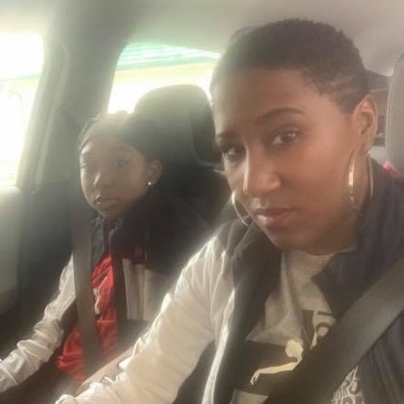 Profile Picture of Eboni Reed (@ebonij) on Poshmark