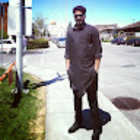 Profile Picture of Dilraj Singh (@dilrajsingh491) on Poshmark