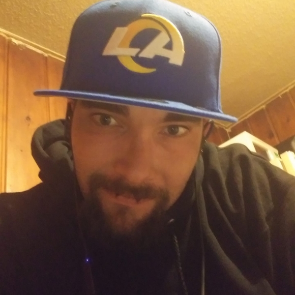 Profile Picture of Max Harrington (@zuzuwolf2716) on Poshmark