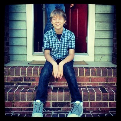 Profile Picture of Hunter Perrin (@HunterLogan_) on Twitter