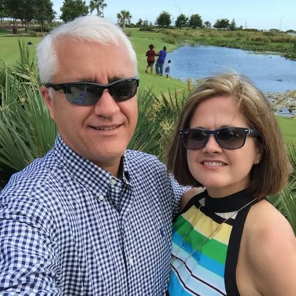 Profile Picture of Debbie Collins robertson (@debluvs2win) on Poshmark