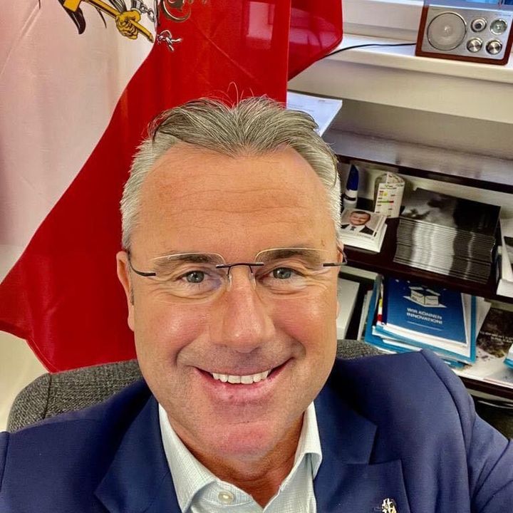 Profile Picture of Steve noble (@stevenoble4) on Tiktok