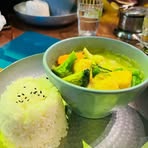 Profile Picture of Signal Guess (@Signal-Guess) on Facebook