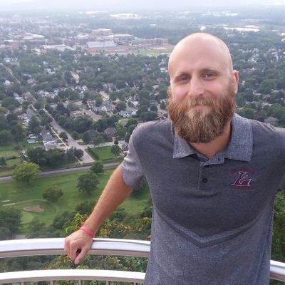 Profile Picture of Nickolas W Davis (@jumpingbeard) on Twitter