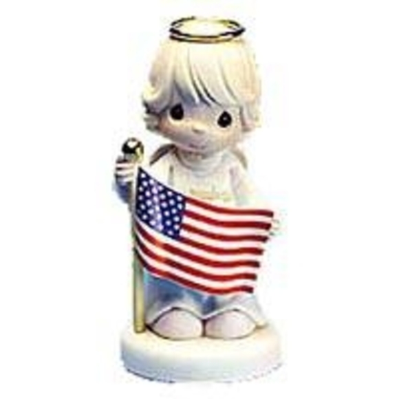 Profile Picture of Paula Gushard (@paula_gushard) on Poshmark