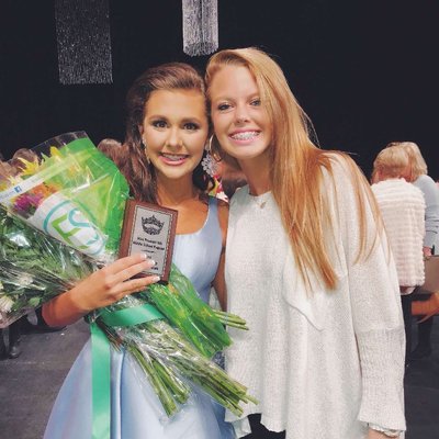 Savannah Maxwell - Twitter Profile Picture of Savannah Maxwell (@savannahmax7) on Twitter