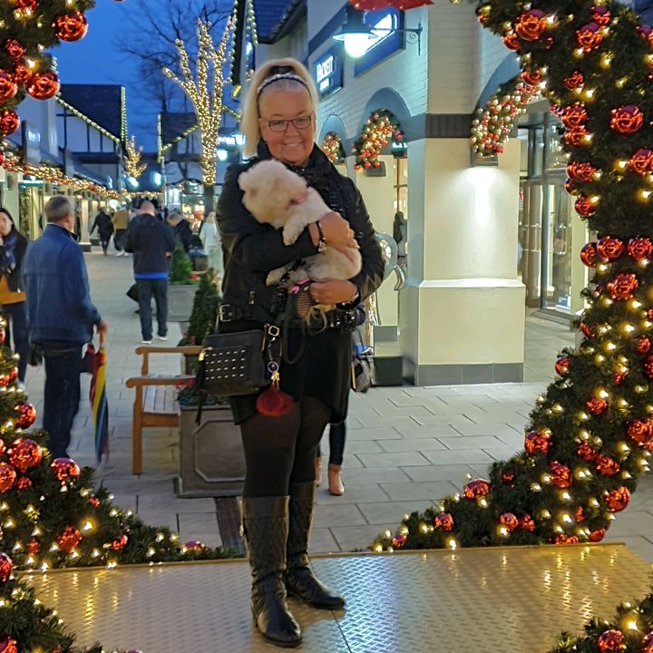 Profile Picture of Debra Morton (@debra_porcha) on Tiktok