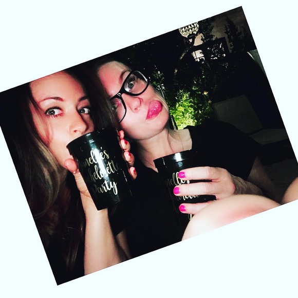 Profile Picture of Elise Renning (@erenning) on Poshmark