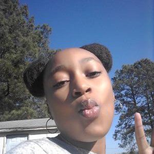 Profile Picture of Jada Owens (@Jadaowens15) on Twitter