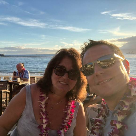 Profile Picture of Kim Schemansky (@kimschemansky) on Poshmark