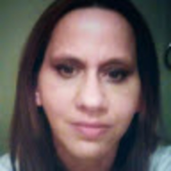 Profile Picture of Dana Mullener (@doucetmullener9) on Poshmark