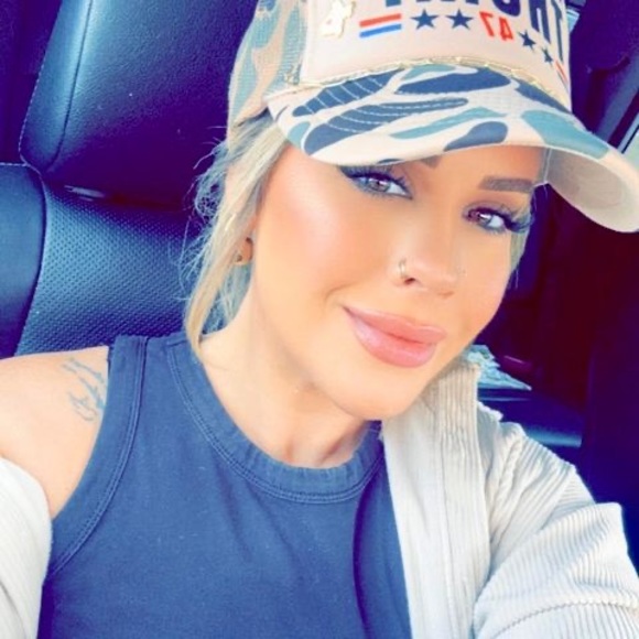 Profile Picture of Michelle Muckleroy (@michellemuckler) on Poshmark