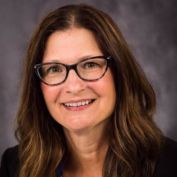 Profile Picture of Kayla Bechthold (@kaylabechthold) on Poshmark