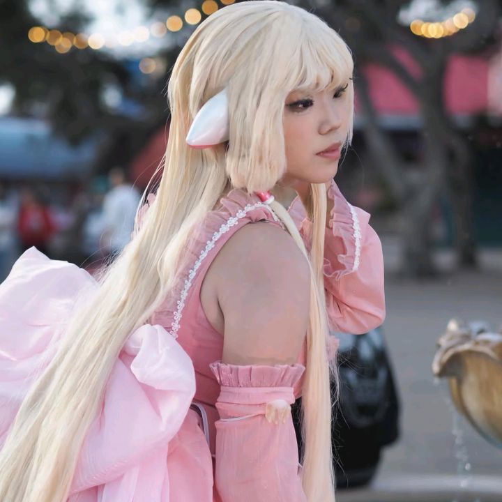 Profile Picture of fiori (@fiori.https) on Tiktok