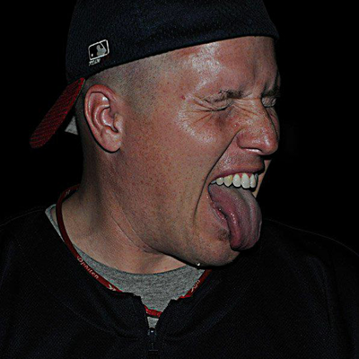 Profile Picture of Jason Saker (@StrabaneCoach) on Twitter