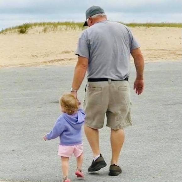 Profile Picture of Matthew Ault (@ault442000) on Poshmark