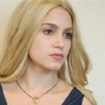 Profile Picture of Rosalie Hale (@@RosaLilly) on Twitter