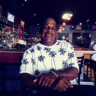 Profile Picture of Delon Moore (@moore_delon) on Instagram