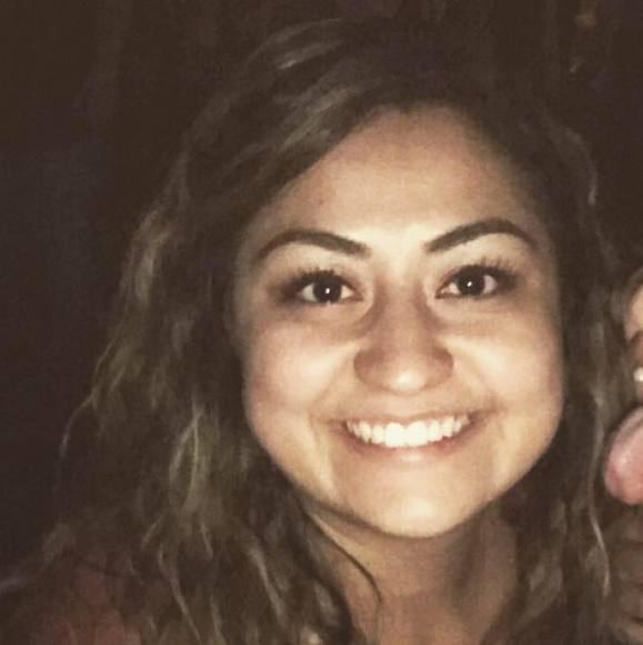 Ariella Moreno - Poshmark Profile Picture of Ariella Moreno (@ariellarhae) on Poshmark