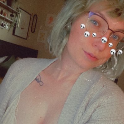 Profile Picture of Jade Grayson (@thejadegrayson) on Twitter