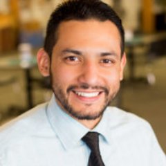 Profile Picture of Robert Guzman (@ChiCityPathways) on Twitter