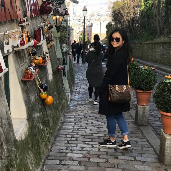 Profile Picture of Gina Pi (@gina_pi) on Poshmark