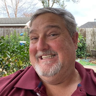 Profile Picture of Michael T Comeaux Jr. (@t_comeaux) on Twitter