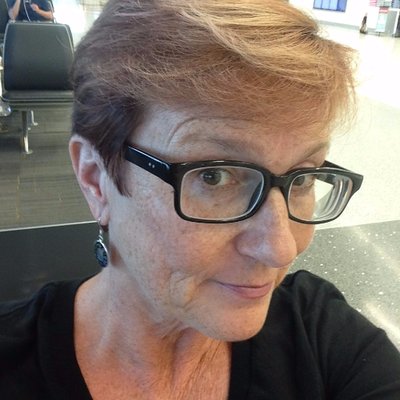 Profile Picture of Karen Campbell (@kccommunicates) on Twitter