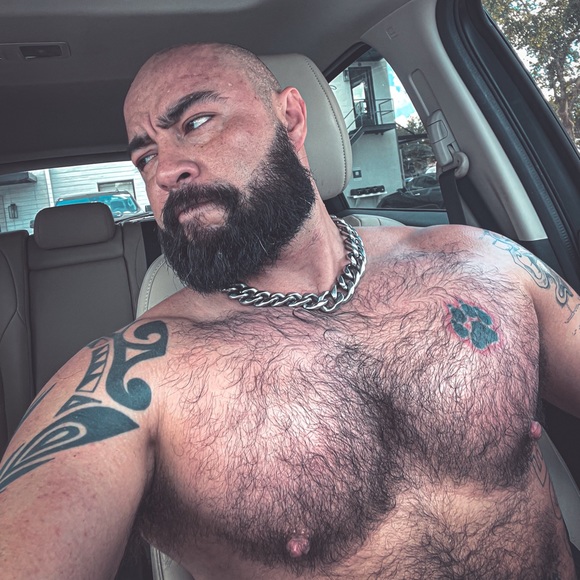 Profile Picture of John Sturm (@johnsturm400) on Poshmark