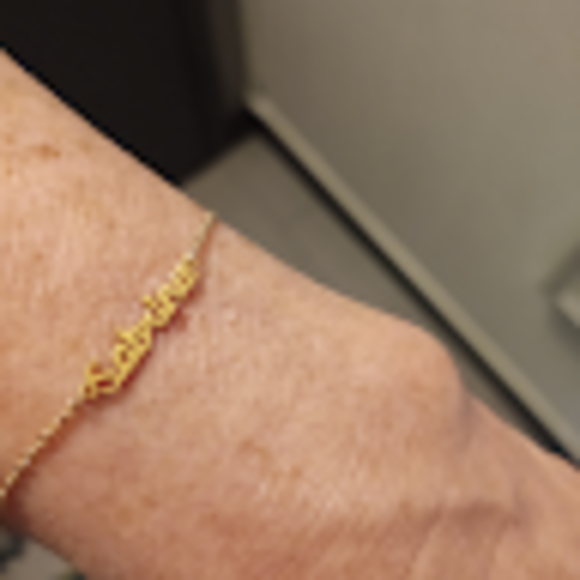 Profile Picture of Sabrina Sabrina (@sometimess) on Poshmark