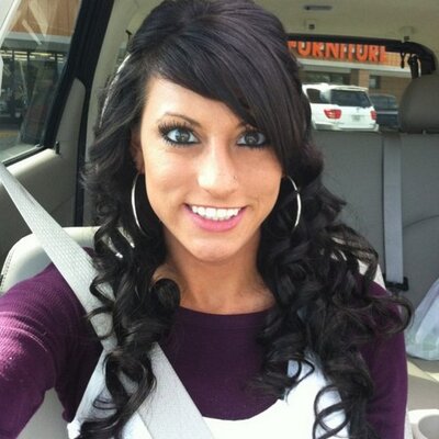 Profile Picture of Allison Siegwald (@CaliAlli72) on Twitter