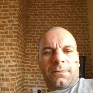 Profile Picture of Pawel Wroblewski (@PawelWroblewsk4) on Twitter