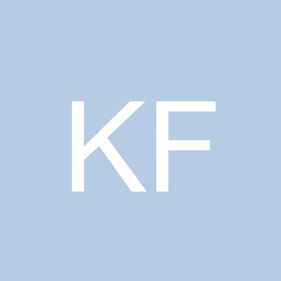 Profile Picture of Keiona Frison (@kwanababy15) on Poshmark