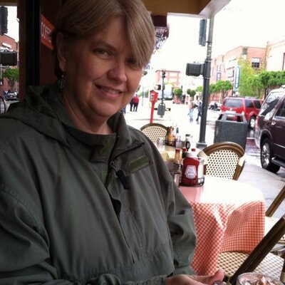 Profile Picture of Loretta Wilson (@loretta827) on Twitter