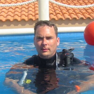 Profile Picture of William M. Perry (@wmperry) on Twitter