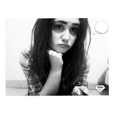 Profile Picture of Léa Delay (@nike_lea) on Twitter